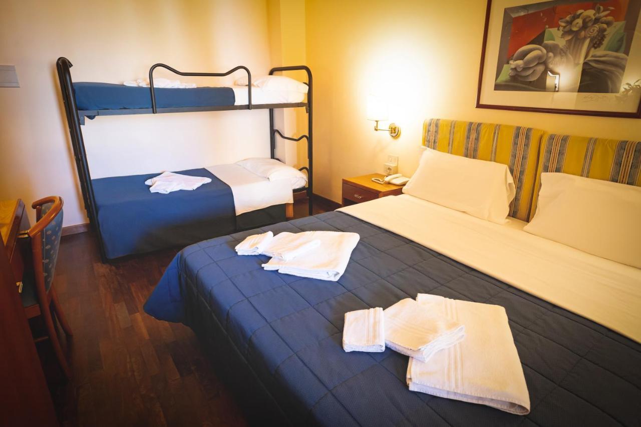 Hotel Posta Cecina  Zewnętrze zdjęcie