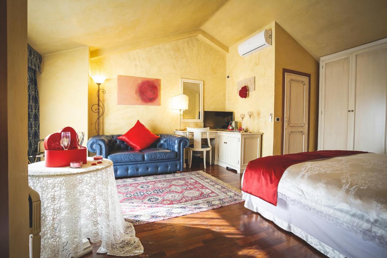 Hotel Posta Cecina  Zewnętrze zdjęcie