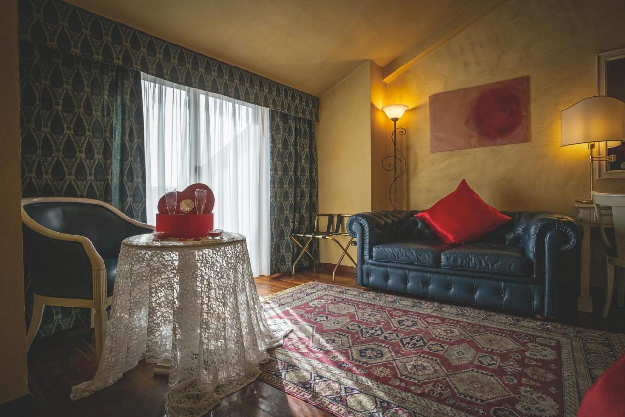 Hotel Posta Cecina  Zewnętrze zdjęcie