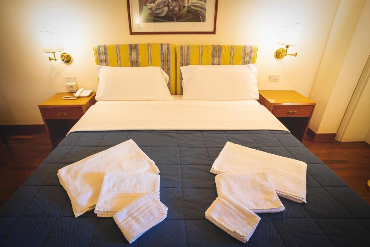 Hotel Posta Cecina  Zewnętrze zdjęcie