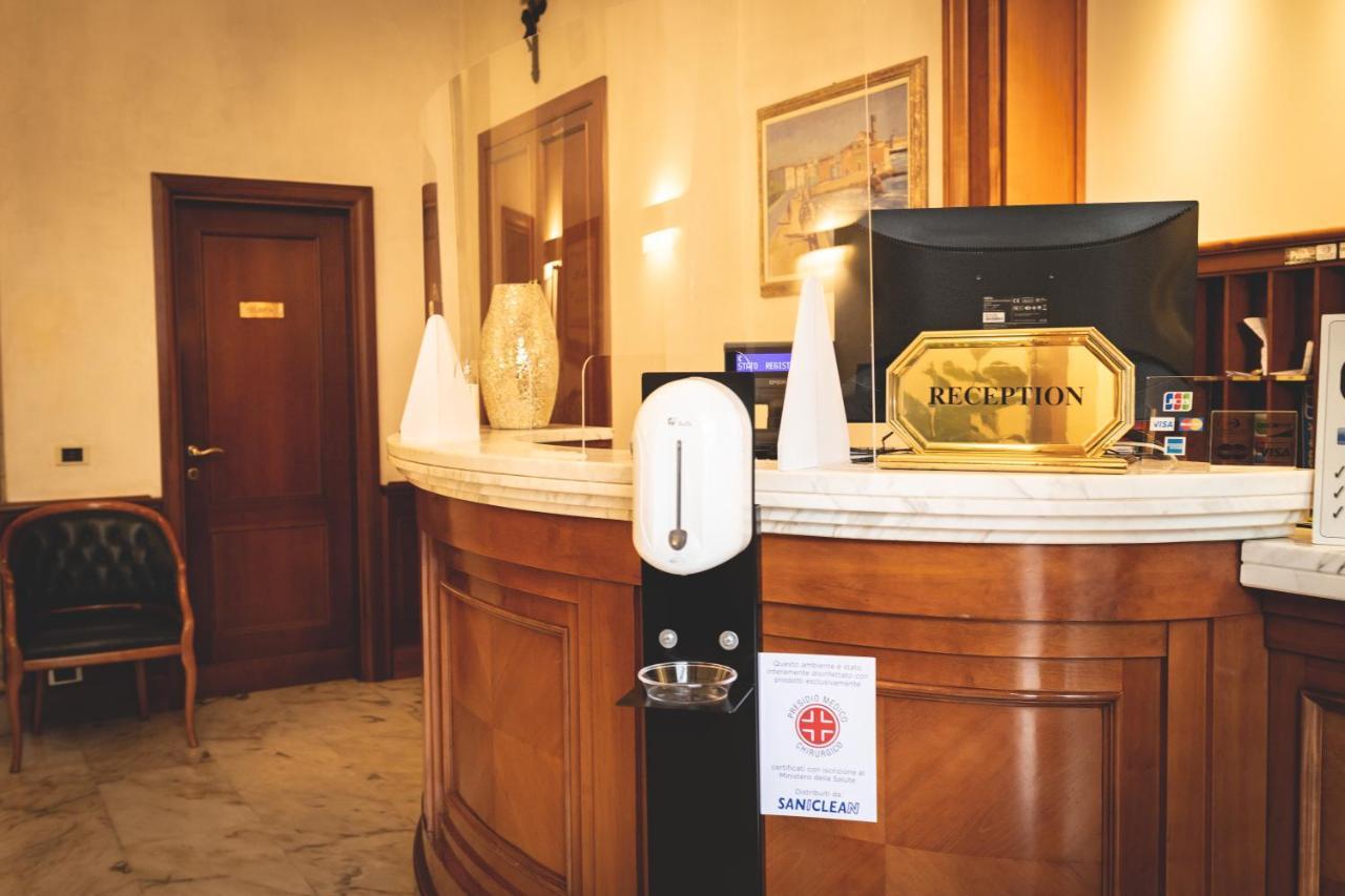Hotel Posta Cecina  Zewnętrze zdjęcie